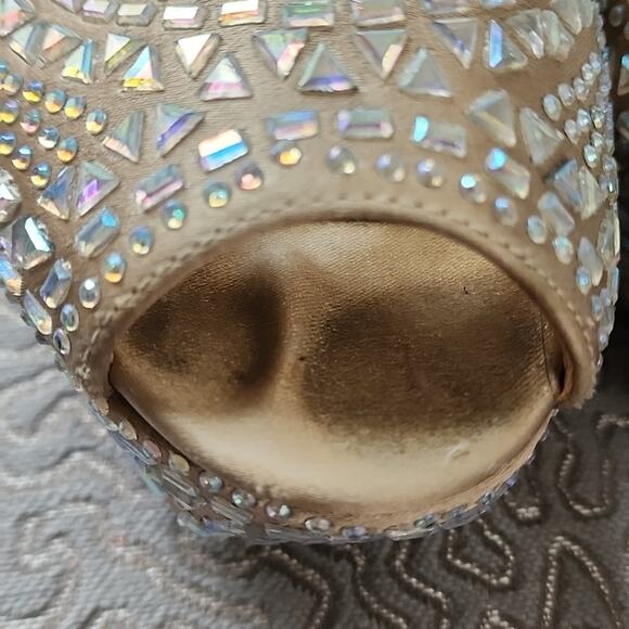 Thalia Sodi High Heels with Sparkles, 8.5 - Picture 10 of 11